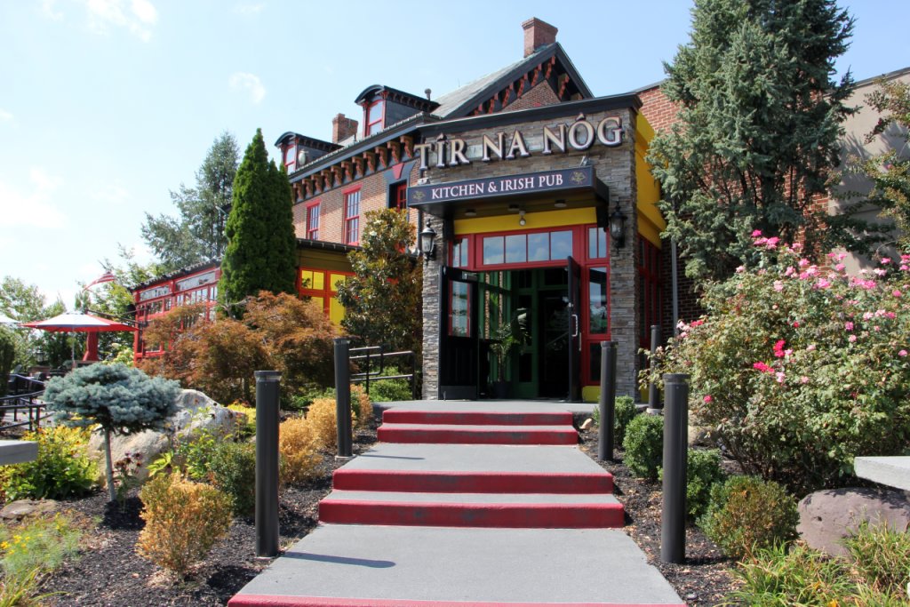 Tir na nÓg SeeInside Irish pub, Cherry Hill, NJ Google Business View Interactive Tour