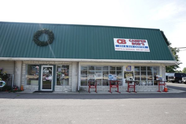 Camper Bob's Lumberton NJ store front