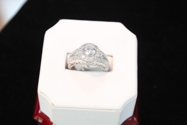 diamond ring at Taunton Jewelers, Medford, NJ