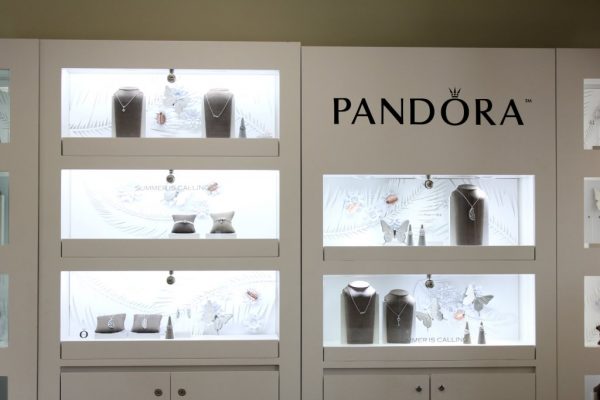 Anthony Jewelers Palmyra NJ pandora necklaces