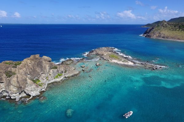 Boat Charter St Maarten by SEVEN MARINE lagoon