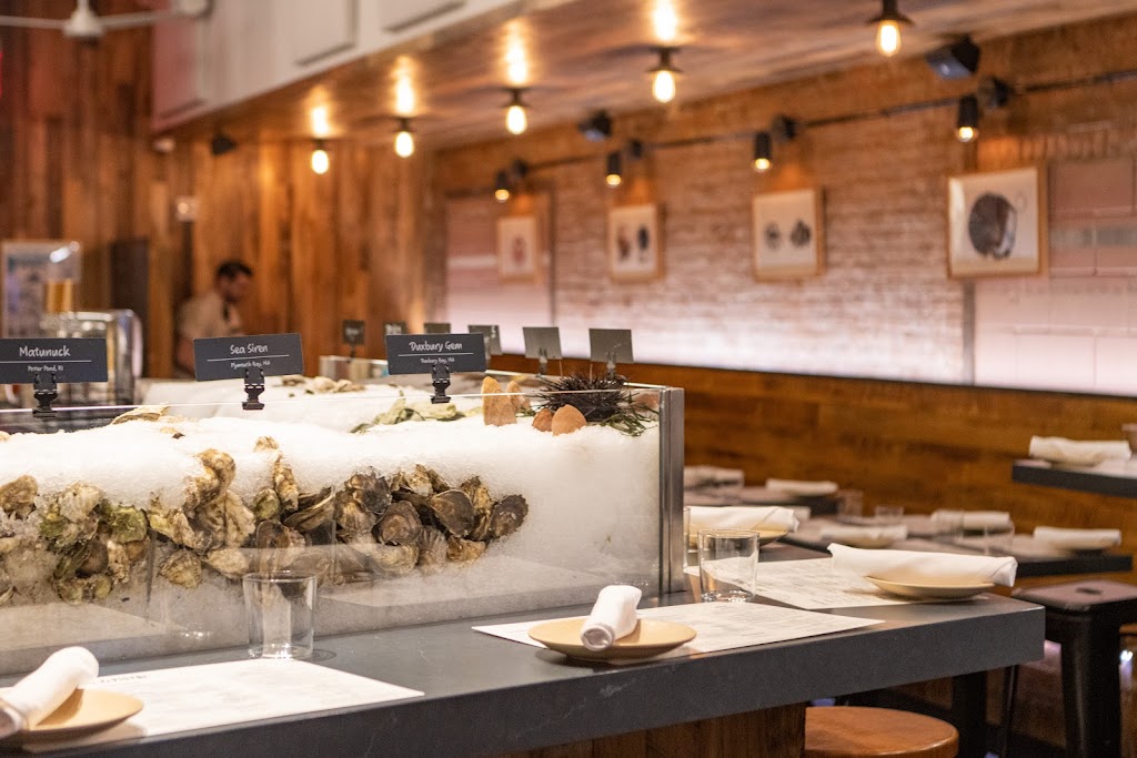 counter at Cull & Pistol, New York, NY Seafood Restaurant