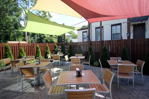 Stella Pizza Collingswood NJ pizzeria outdoor patio