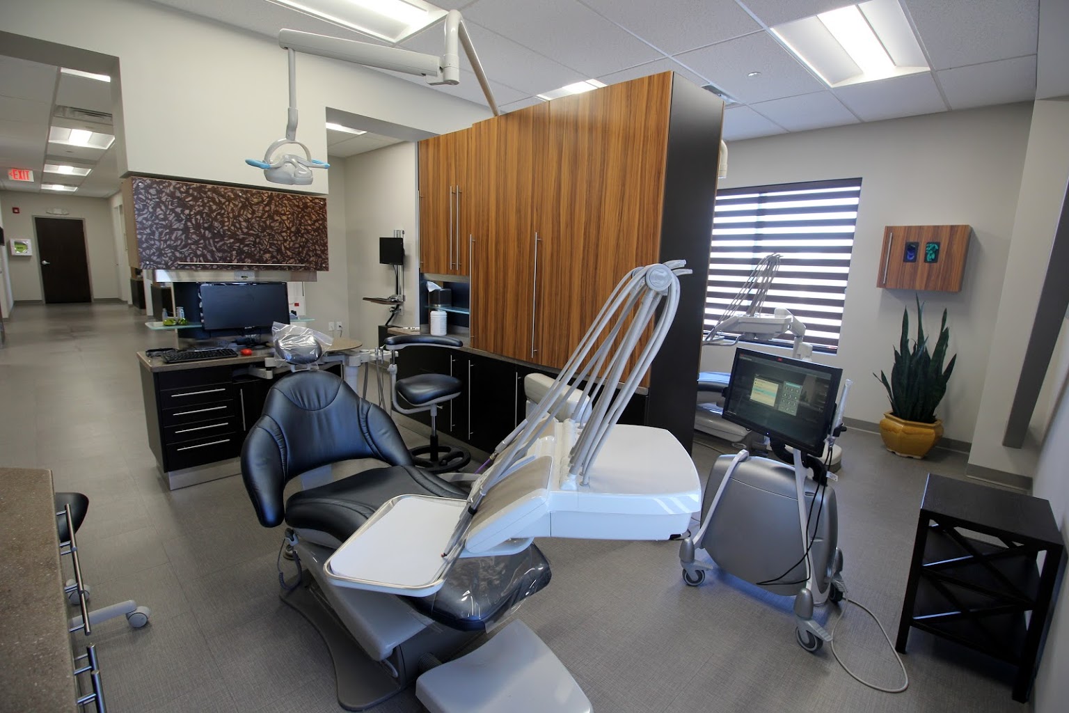 Wallerstein Seth DMD Edison, NJ Dental Office dentist chair