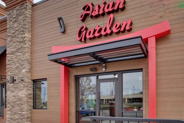 entrance of Asian Garden restaurant in Cockeysville, MD