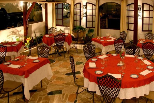 La Villa Restaurant Grand Case Saint Martin dining area