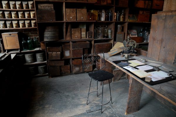 Stabler-Leadbeater Apothecary Museum Alexandria, VA desk