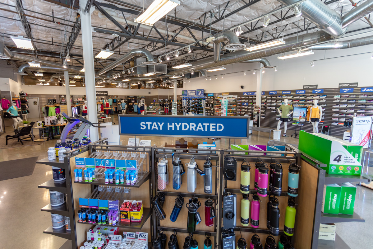 water bottles at Road Runner Sports, Kent, WA Running Shoe Store