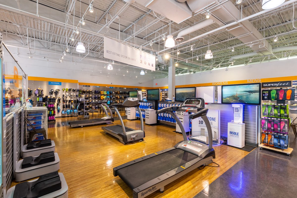 treadmill at Road Runner Sports, Wilmette, IL Running Shoe Store