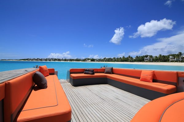 Boat Charter St Maarten by SEVEN MARINE lagoon deck seats