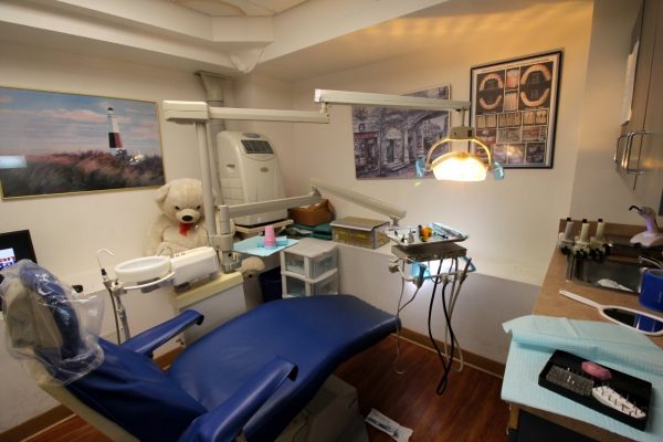 American Dental Office Manhattan, NY dentist exam room chair