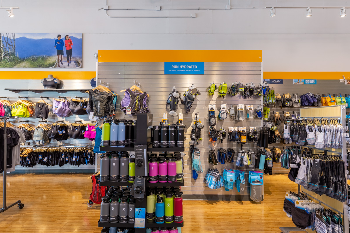 water bottles at Road Runner Sports, Wilmette, IL Running Shoe Store