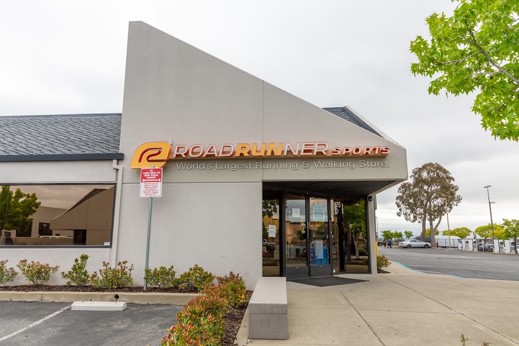 storefront of Road Runner Sports, San Carlos, CA Running Shoe Store