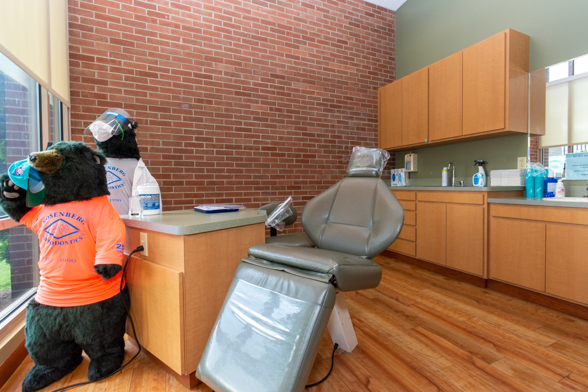 dental chair at Rosenberg Orthodontics in West Hartford, CT Dentist