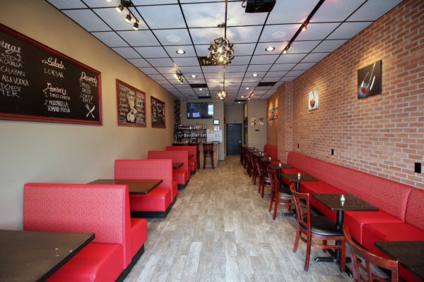 Ambiance Wine & Hookah Lounge Hookah Bar Staten Island, NY seating