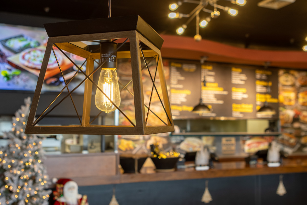 lighting at Pat's Pizza Kennett Square, PA 360 Virtual Tour for Pizzeria