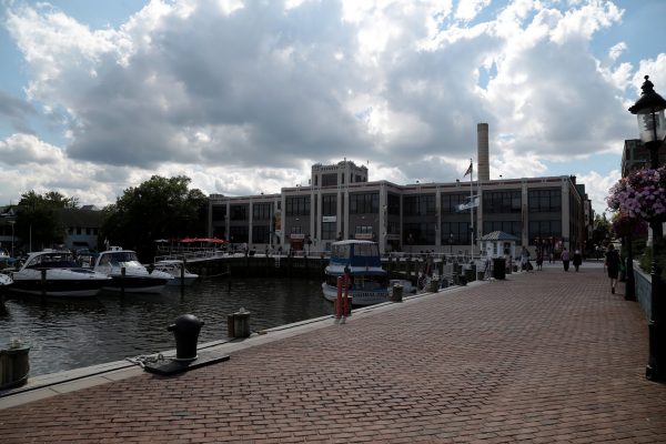 Potomac Riverboat Company Alexandria, VA Cruise Line Company dock