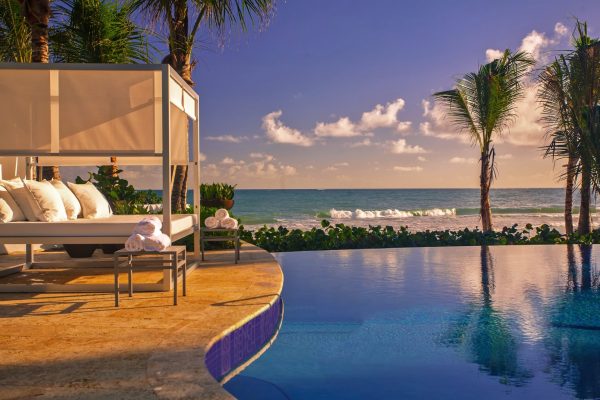 La Concha A Renaissance Resort San Juan Puerto Rico Infinity Pool