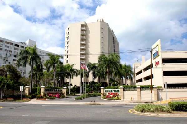 Sirena Oceanfront Restaurant Puerto Rico Courtyard Marriott hotel