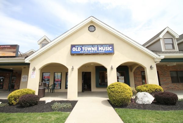 front exterior of Old Towne Music Instrument & Lessons, Swedesboro, NJ