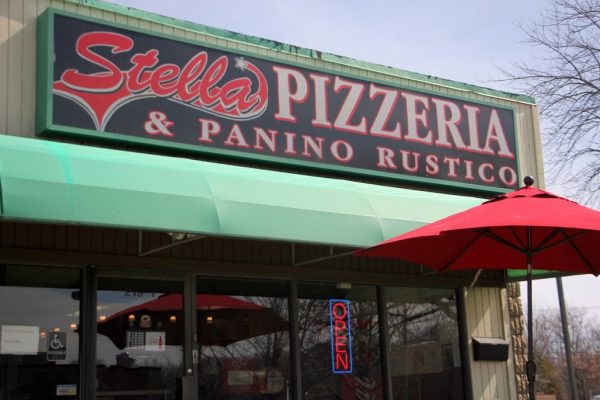 Stella Pizzeria & Panino Rustico Cherry Hill NJ store front umbrella