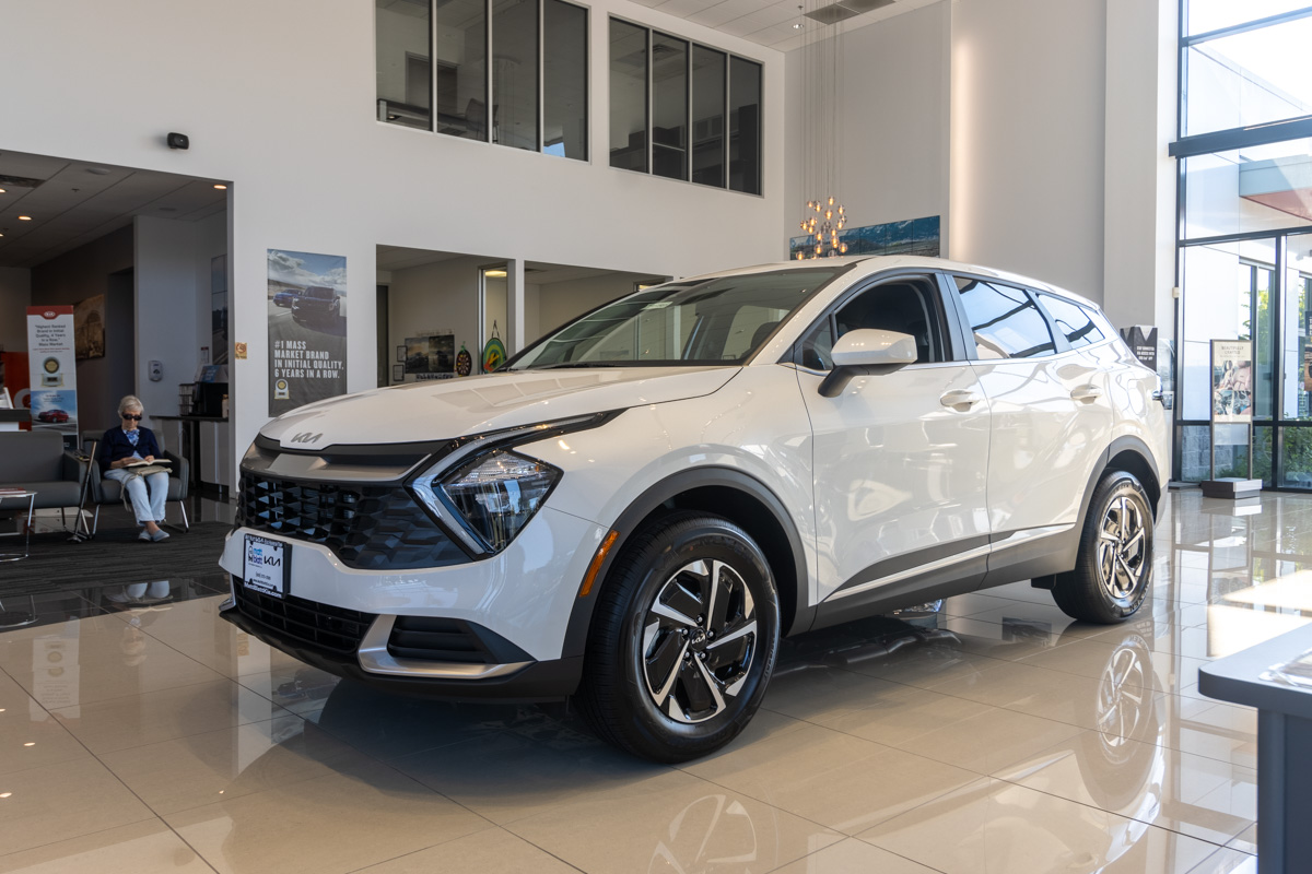 white suv at Matt Blatt Kia, Toms River 360 Virtual Tour for Car Dealership