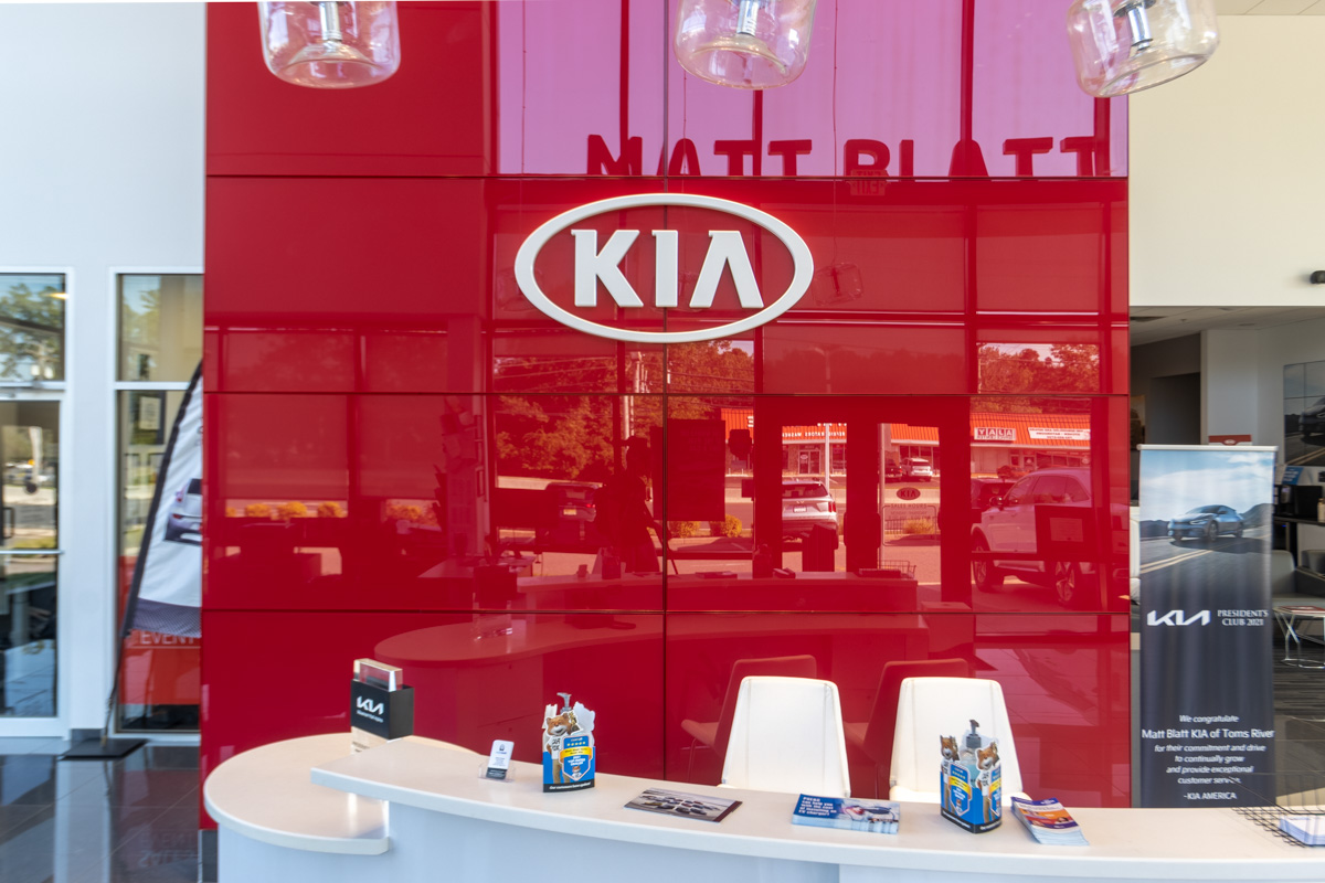 front desk at Matt Blatt Kia, Toms River 360 Virtual Tour for Car Dealership