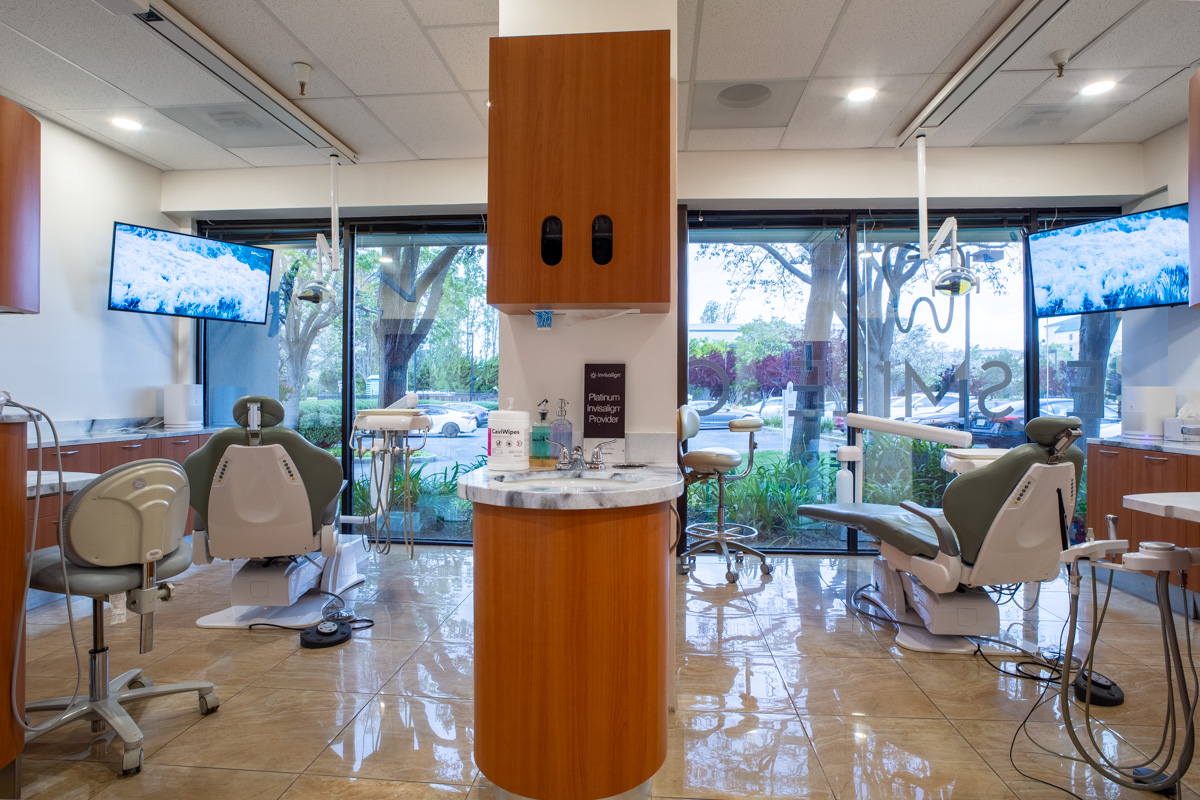 dental exam rooms at The Smile Co., San Mateo, CA 360 Virtual Tour for Dentist