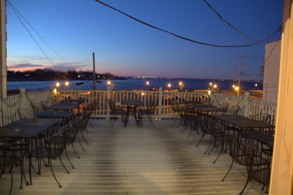 Nemo Restaurant Keyport NJ Japanese restaurant ocean side patio seating