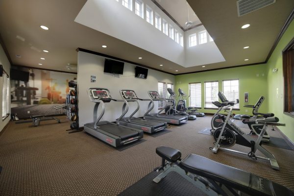 gym at Canyon Club at Perry Crossing, Apartment building in Plainfield, IN