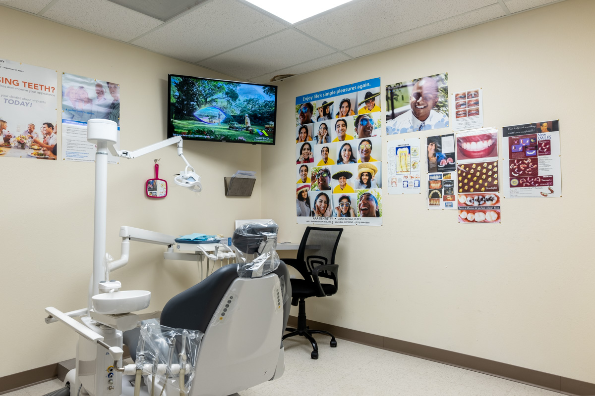 dentist exam room at AAA Dentistry in Inglewood, CA 360 Virtual Tour for Dentist