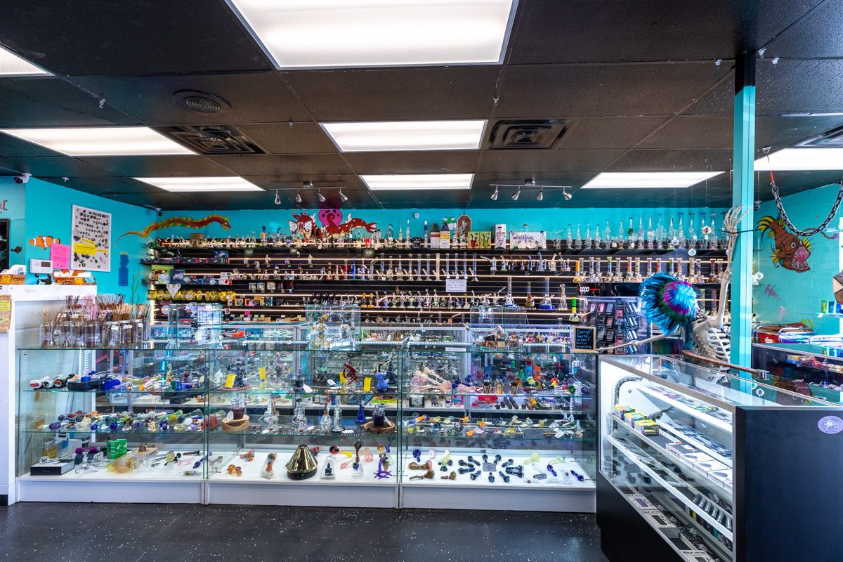 interior of Smash Glass and Vape, Arvada, CO 360 Virtual Tour for Vaporizer store