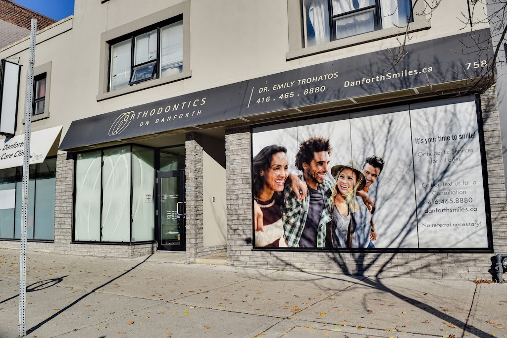 exterior of Orthodontics on Danforth, Toronto, Ontario 360 Virtual Tour for Dentist