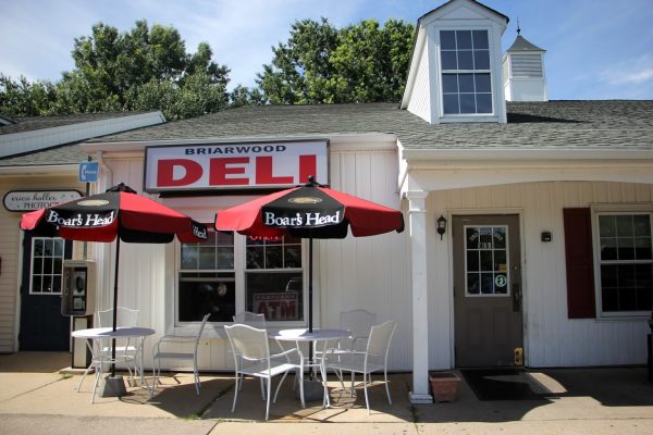 store front of New Briarwood Deli Delicatessen Convenience Store, Hamilton, NJ