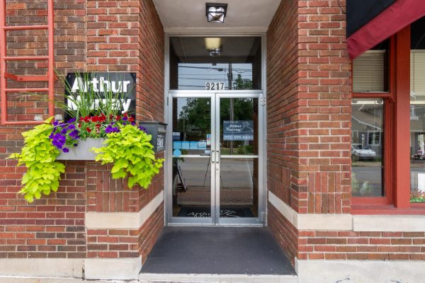 Front entrance to Arthur Murray Dance Studio of Kansas City Lenexa KS