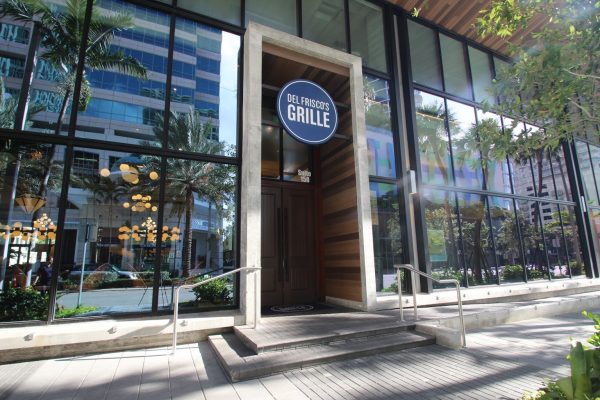 exterior store front of Del Frisco's Grille Steak house in Fort Lauderdale, FL