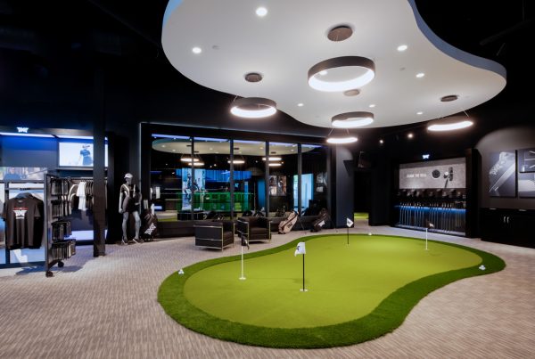 putting green in PXG Dallas 360 Tour of Parsons Xtreme Golf store in Plano, TX