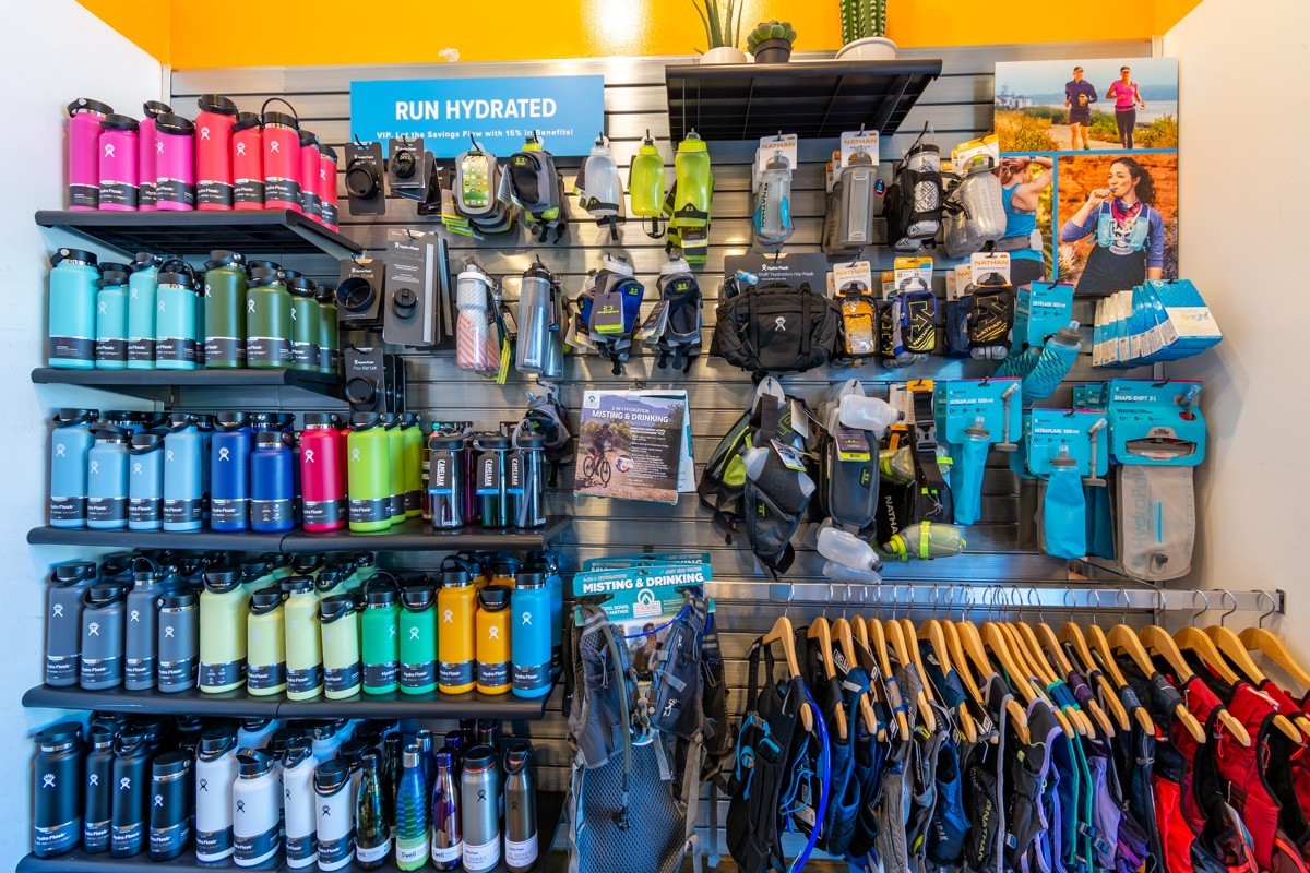 water bottles at Road Runner Sports Thousand Oaks - Newbury Park, CA Running Shoe Store