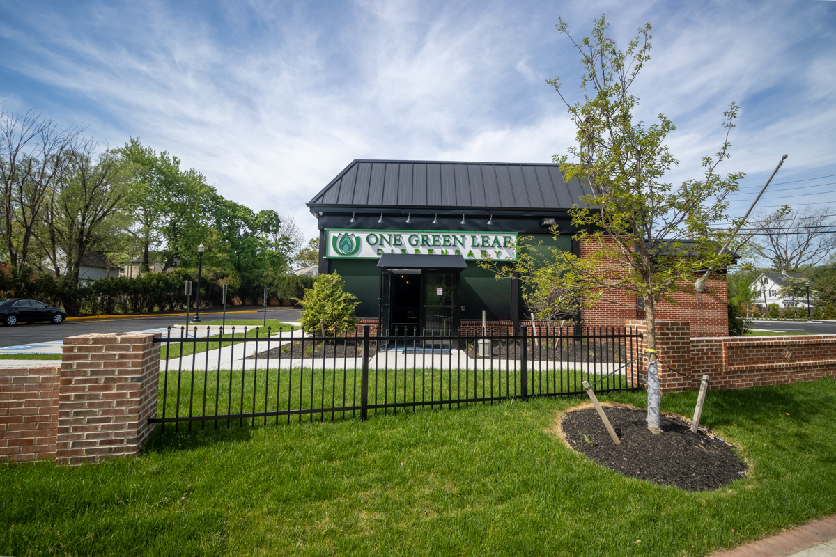 front exterior of One Green Leaf Dispensary, Gibbsboro, NJ 360 Virtual Tour for Cannabis store