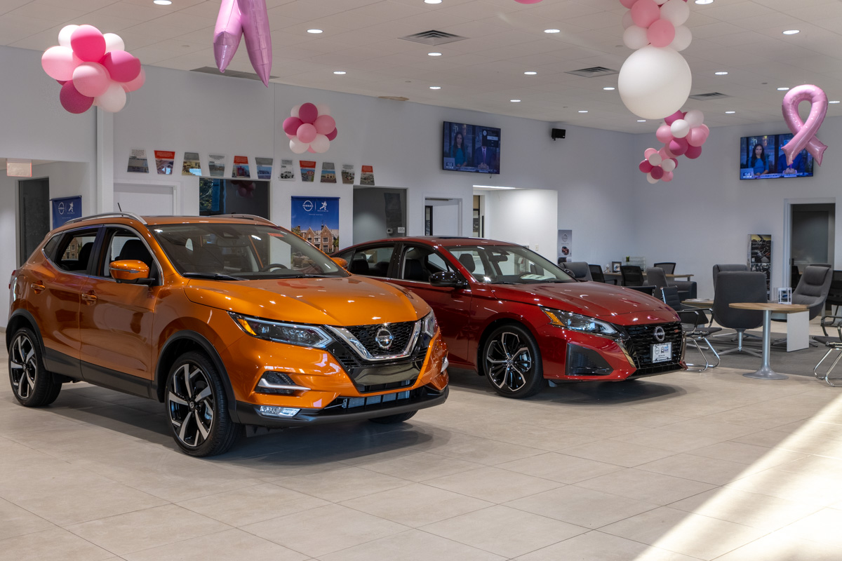 showrooom cars at Matt Blatt Nissan, Egg Harbor Township, NJ 360 Virtual Tour for Car Dealership