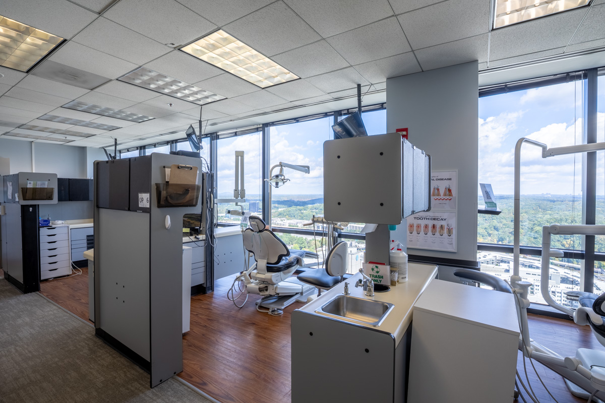 dental exam rooms with window view at Riverwood Dental, Atlanta, GA 360 Virtual Tour for Dentist