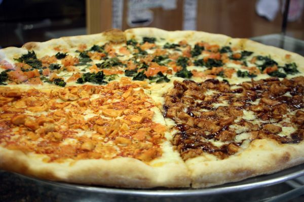 Tuscan Pizza Turnersville Sicklerville NJ pizzeria barbeque buffalo chicken topping spinich tomato