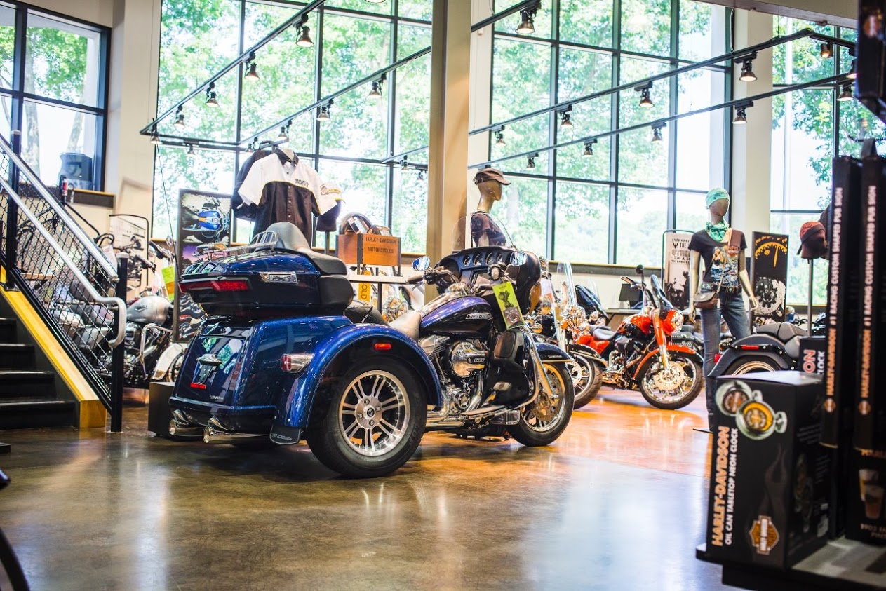 Brian’s Harley Davidson – See-Inside Motorcycle Dealership, Langhorne, PA