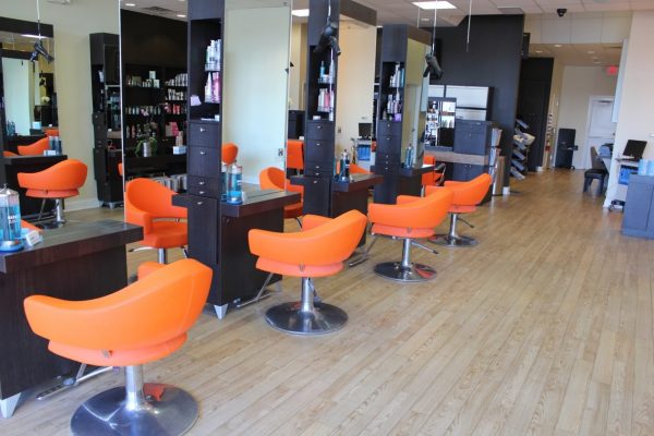 Moxie Blue Makup in Marlton NJ haircut station