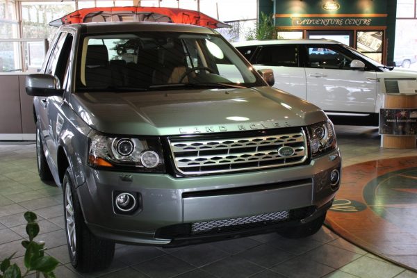 Silver Land Rover in Cherry Hill New Jersey