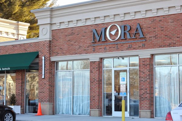 Mora Salon