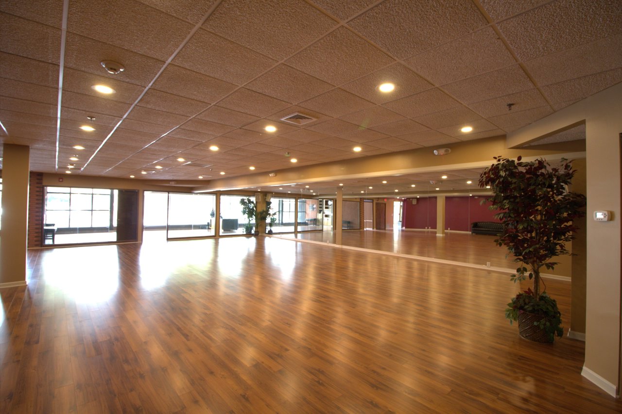 Arthur Murray Red Bank – Red Bank, NJ Dance Studio – See-Inside