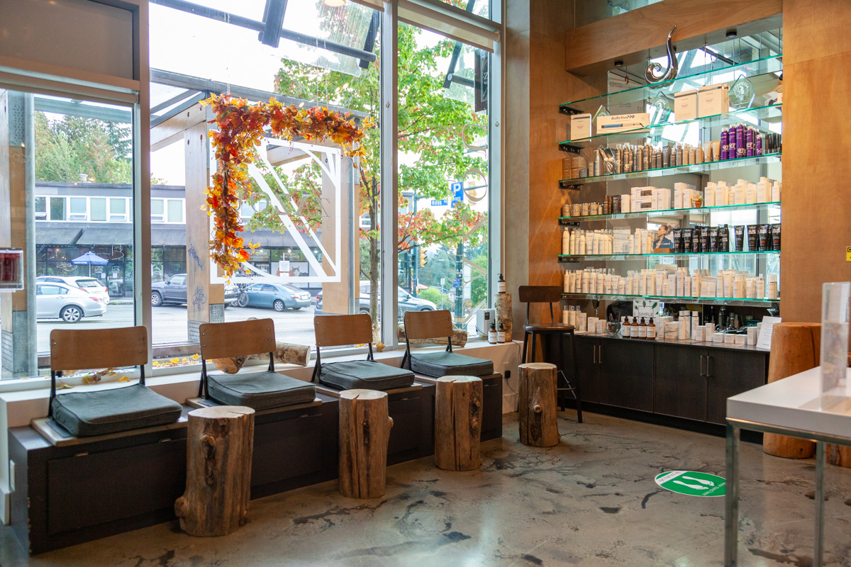 front waiting area at Zazou Salon and Academy Lynn Valley, North Vancouver, British Columbia 360 Virtual Tour for Hairdresser and Beauty Salon