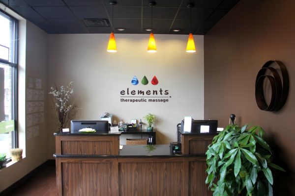 front desk Elements Therapeutic Massage Parlor, New Providence, NJ