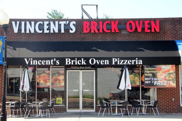 store front of Vincent's Brick Oven Pizza - See-Inside Pizzaria, Maple Shade, NJ